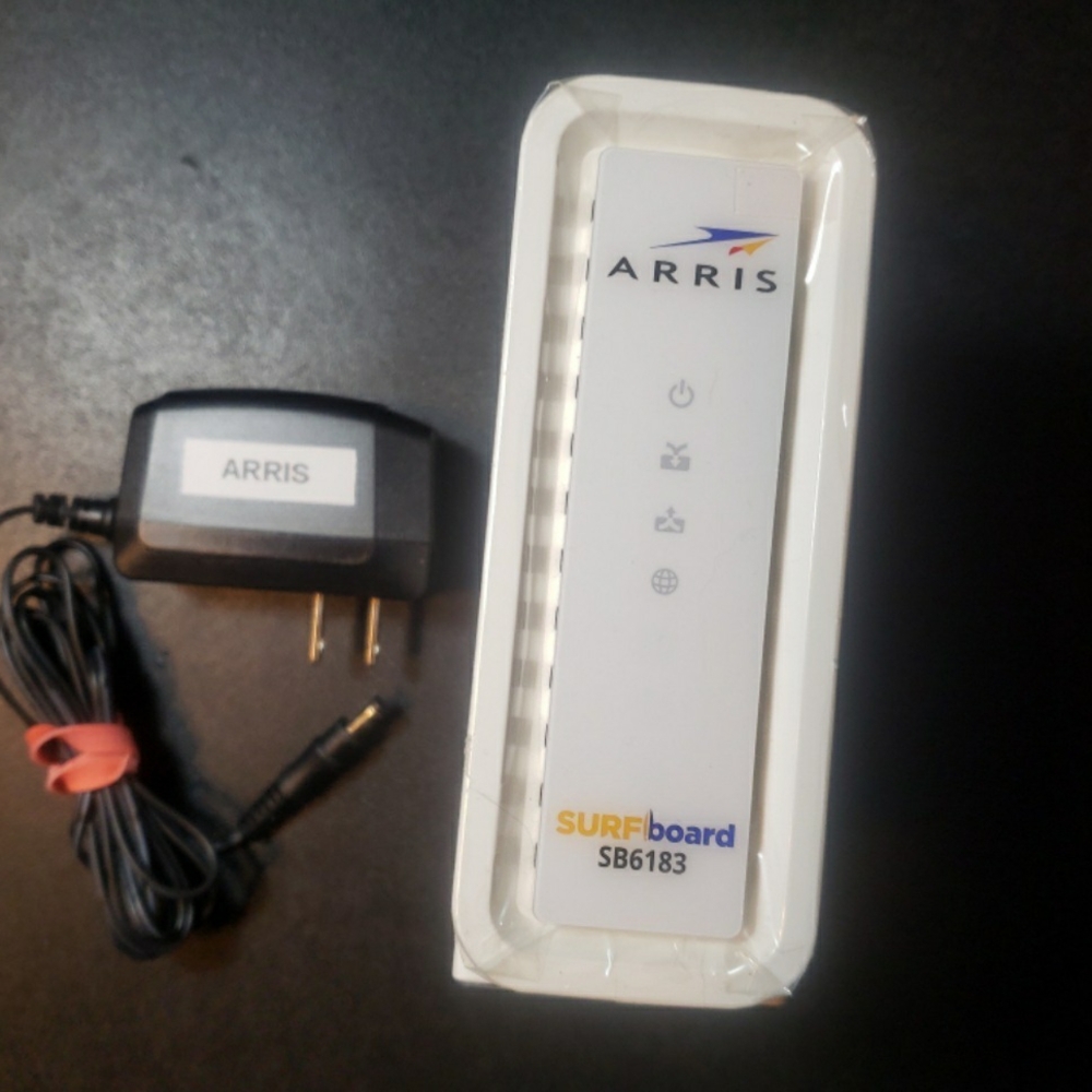 ARRIS SURFboard SB6183 Modem